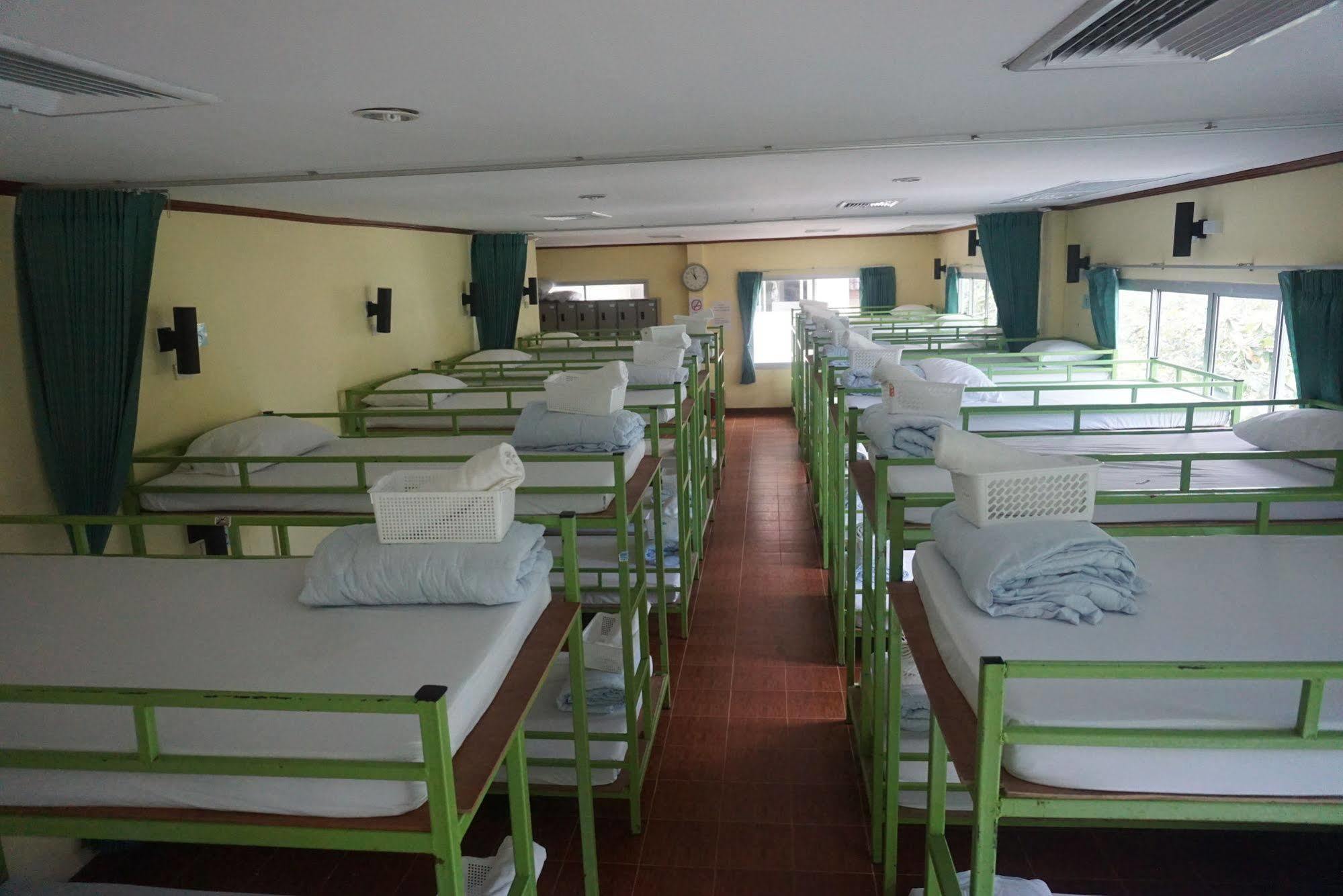 Chaokoh Phi Phi Hostel Phi Phi Don Exterior foto